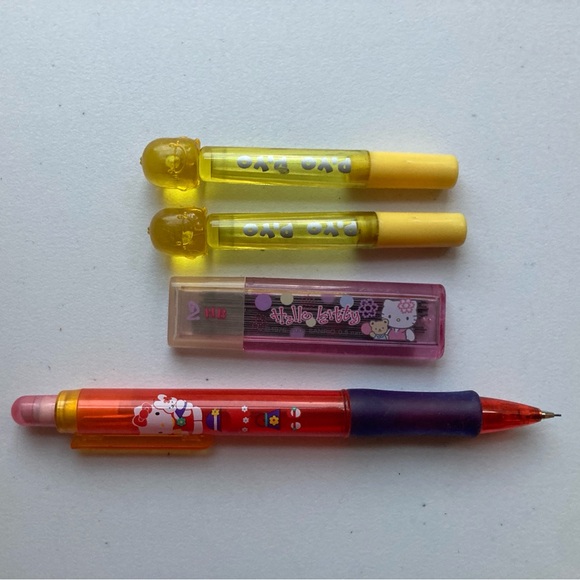 Hello Kitty Sticker and Pencil Collection - Picture 3 of 7